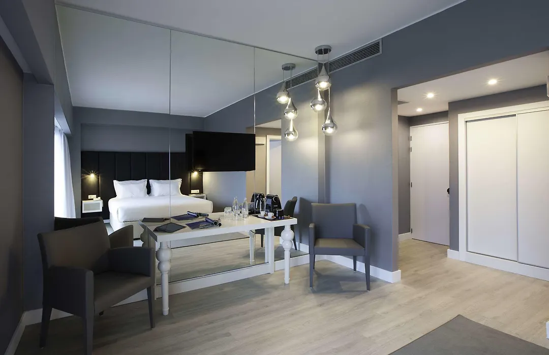 Lutecia Smart Design Hotel-1